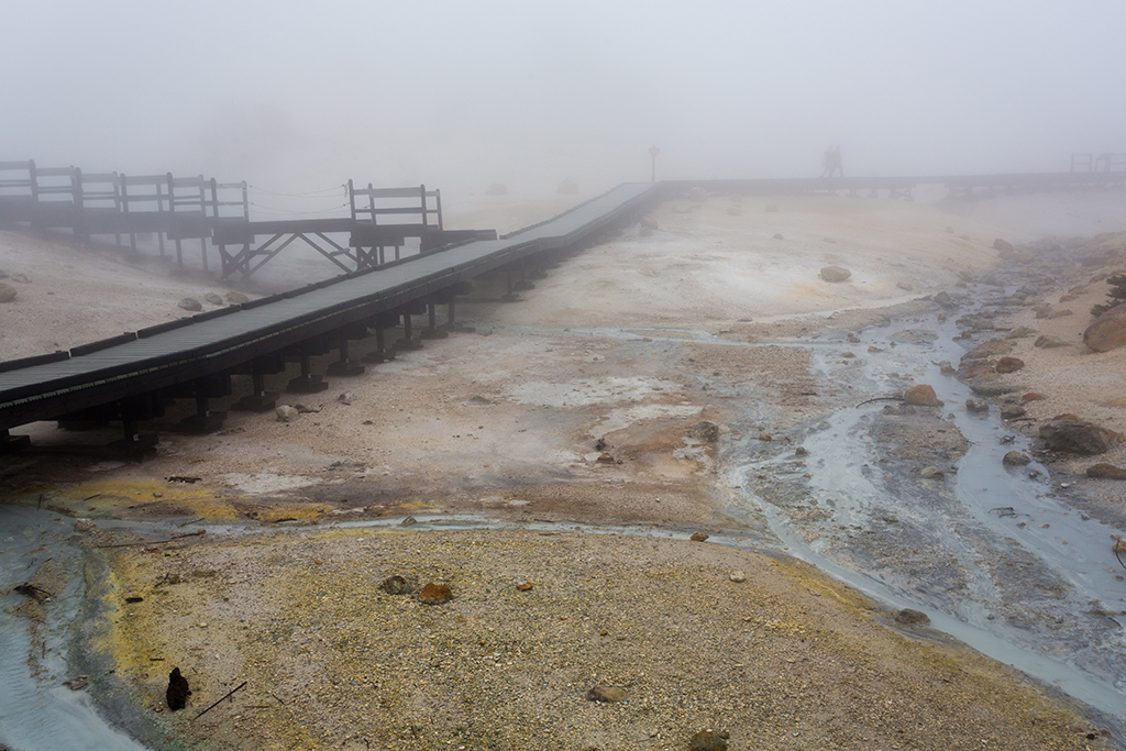 09-28 - 03.jpg - Bumpass Hell, Lassen Volcanic National Park